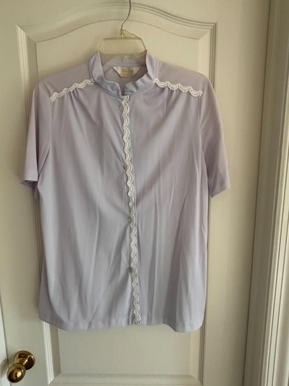 Miss Elaine vintage Lavender Short-Sleeve Button Front Pajama Top White trim